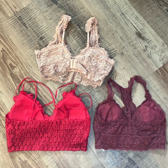 lacy bralettes Small/medium bundle - Picture 5 of 5